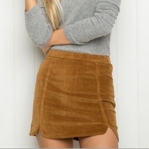 Brandy Melville / Raquel Brown Corduroy Skirt
